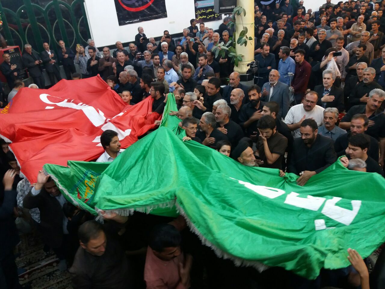 &nbsp; آئین سیاه&zwnj;پوشان  کاشمر دراستقبال از ماه محرم