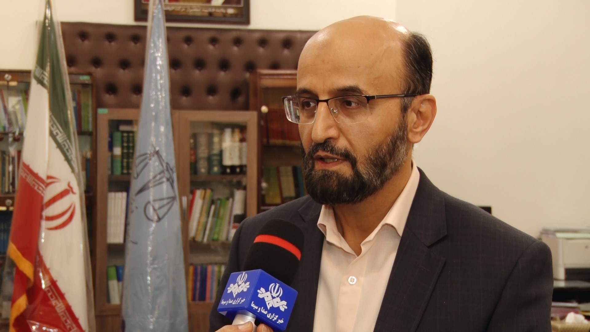 دو روی یک سکه