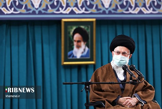 دیدار مداحان اهل&zwnj;بیت علیهم&zwnj;السلام با رهبر انقلاب