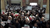 بیعت طلاب غیر ایرانی با رهبر جدید انقلاب در قم