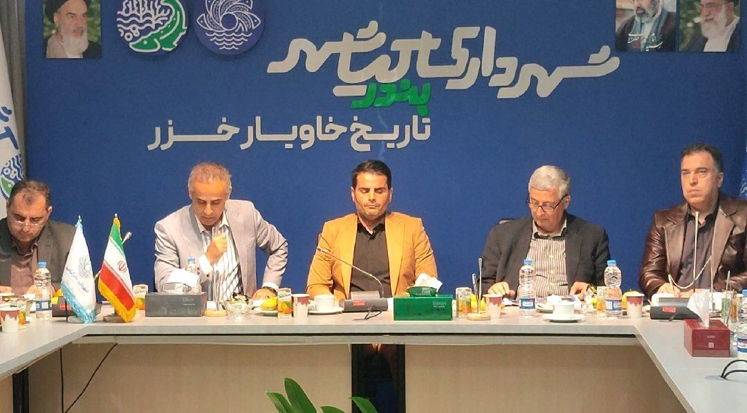بررسی مشکلات زیرساختی و ظرفیت‌های گردشگری بندرکیاشهر