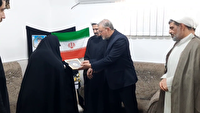 دیدار معاون بنیاد شهید و امور ایثارگران با خانواده شهدای جنگ تحمیلی سوم در قم
