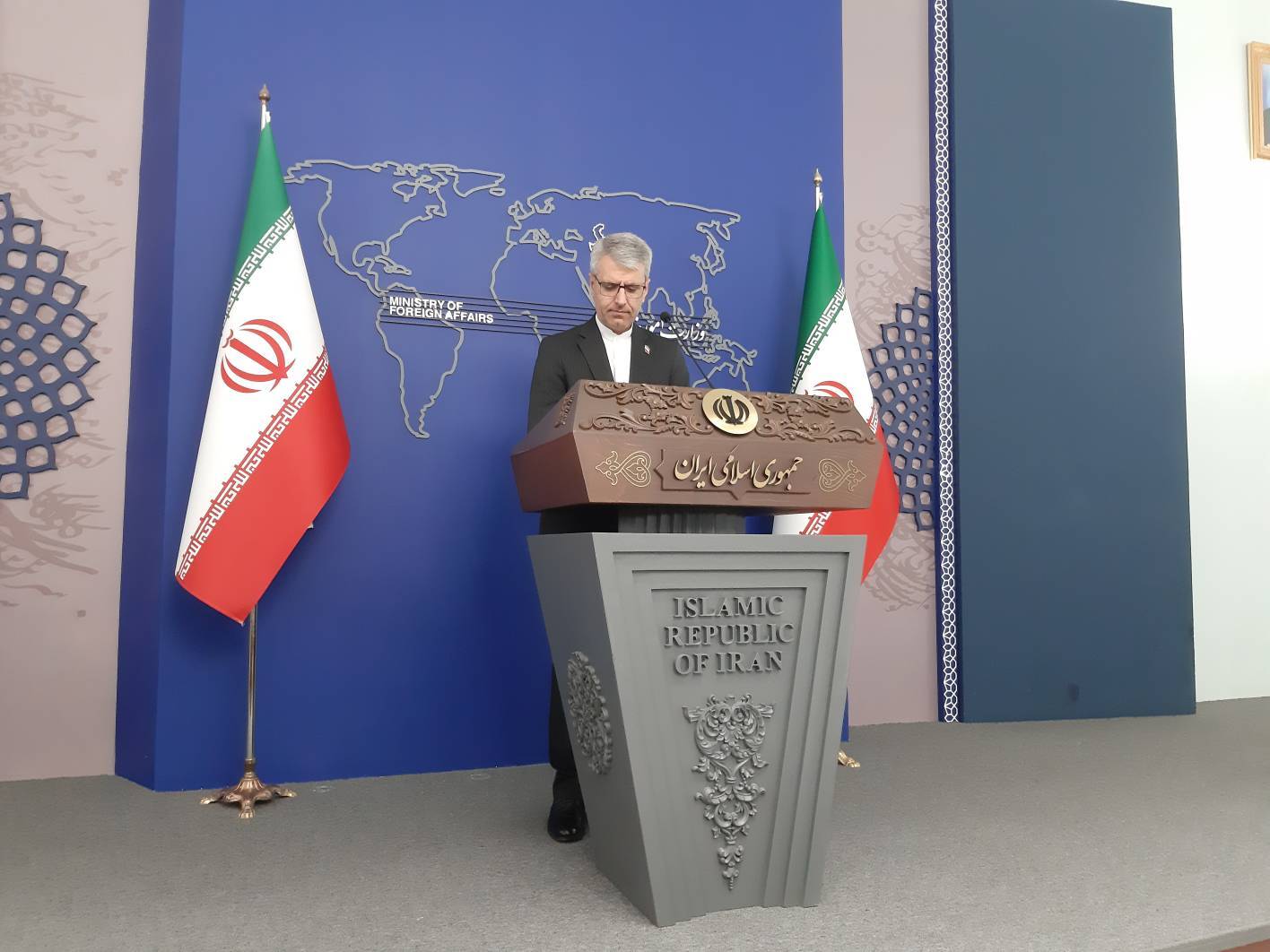 بقائی: حق هستهای ایران قابل گذشت نیست بقائی: حق هستهای ایران قابل گذشت نیست