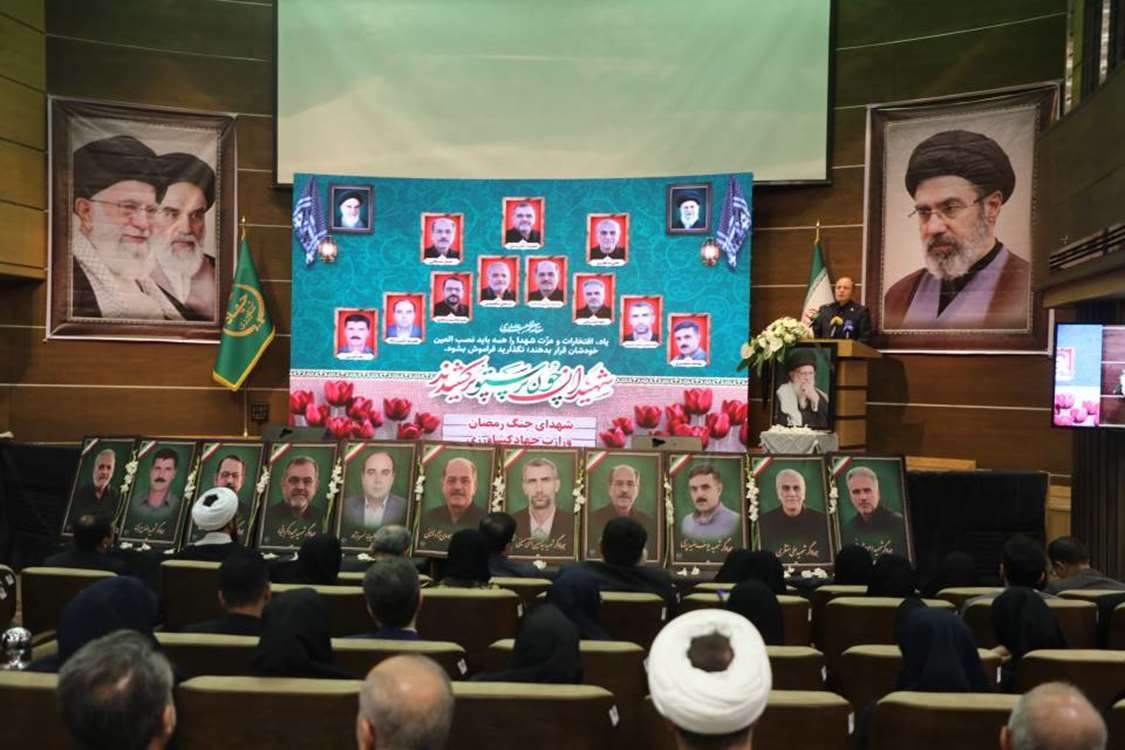 پیروزی در جنگ تحمیلی حاصل تدبیر رهبر، نقش مردم و مقاومت کشور بود