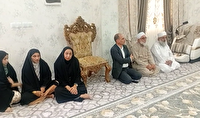دیدار علمای اهل سنت با خانواده شهدا دانش آموز در میناب