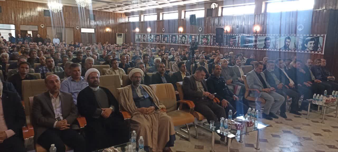تقدیر از برگزیدگان شرکت توزیع نیروی برق در قزوین