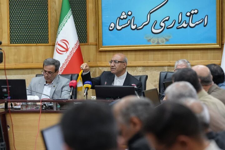 استاندار کرمانشاه: نظارت بر بازار با استفاده از همه امکانات تشدید شود