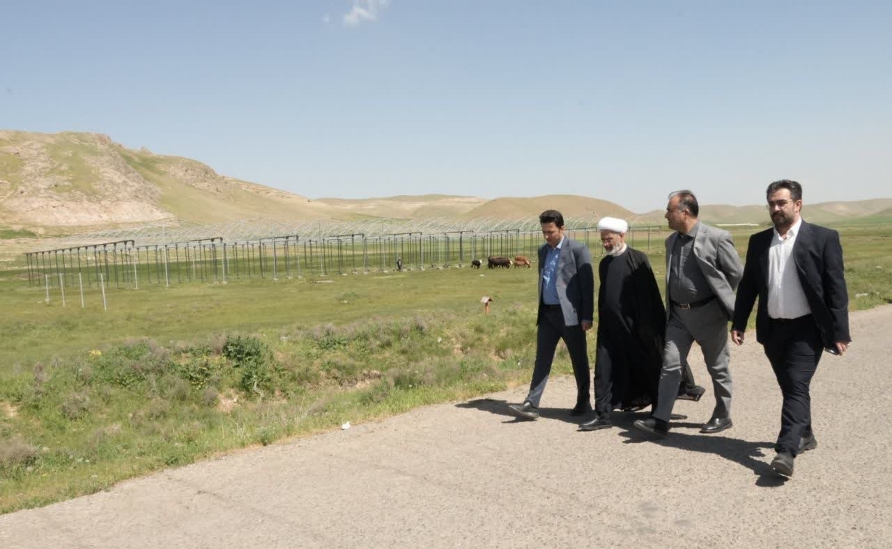 بازدید رئیس جهاد کشاورزی آذربایجان‌غربی از طرح‌های تولیدی شاهین‌دژ