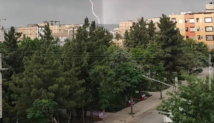 قطع برق برخی نواحی مشهد و یک فوتی در باجگیران قوچان قطع برق برخی نواحی مشهد و یک فوتی در باجگیران قوچان