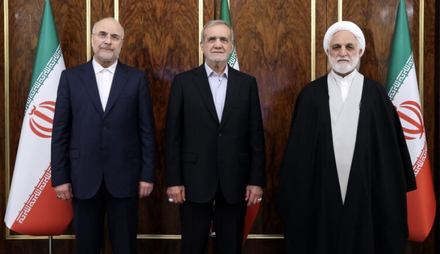 سران قوا: همه ما ایرانی و انقلابی هستیم سران قوا: همه ما ایرانی و انقلابی هستیم