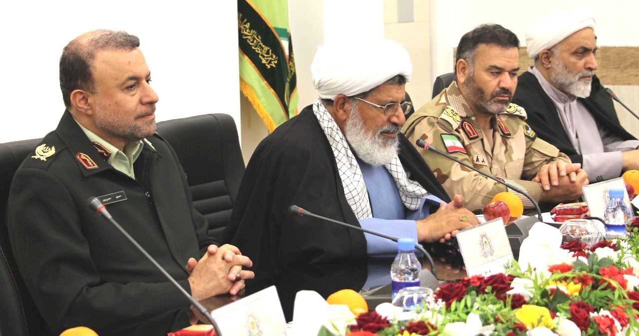 پیروزی‌ها در گرو توکل به خدا و پرهیز از غرور است