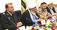پیروزی‌ها در گرو توکل به خدا و پرهیز از غرور است