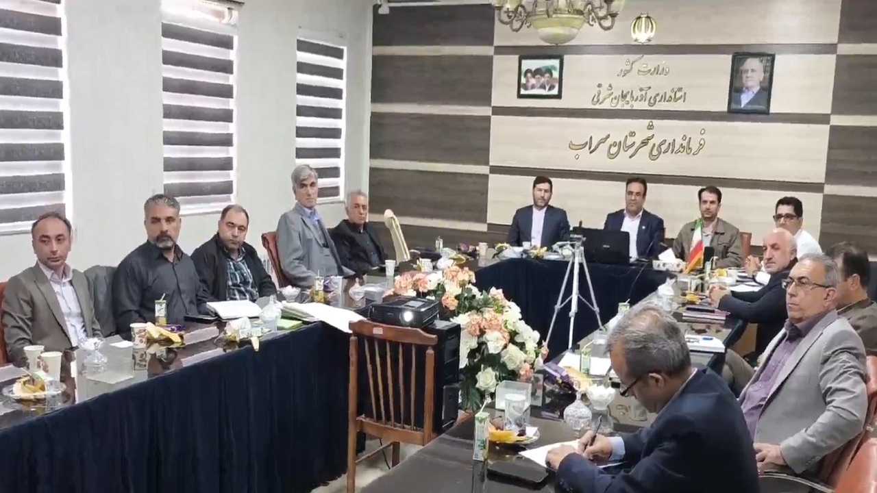 آغاز طرح واکسیناسیون سگ های گله و نگهبان علیه بیماری هاری در سراب