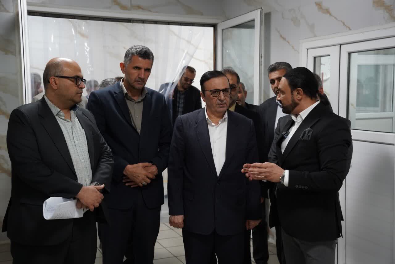 بازدید استاندار قزوین از یک واحد تولیدی فرآورده‌های تخم‌مرغ