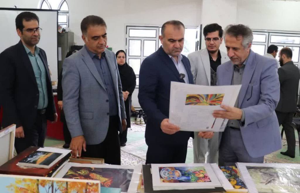 ارسال ۵ هزار اثر به دبیرخانه جشنواره فردا در مازندران ارسال ۵ هزار اثر به دبیرخانه جشنواره فردا در مازندران