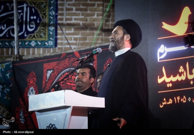 عزت ملت ایران محصول ادبیات سیدالشهدا (ع) است عزت ملت ایران محصول ادبیات سیدالشهدا (ع) است