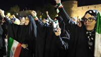 یاد رهبر شهید در تجمعات شبانه شیراز زنده شد