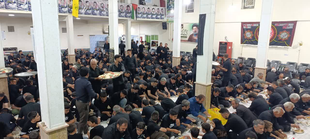سفره احسان ۲۰۰۰ نفری اطعام حسینی در باروق 