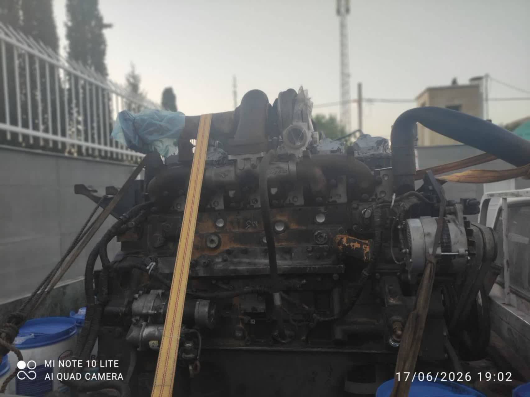 کشف موتور بیل مکانیکی ۱۰۰ میلیاردی قاچاق در زرقان کشف موتور بیل مکانیکی ۱۰۰ میلیاردی قاچاق در زرقان