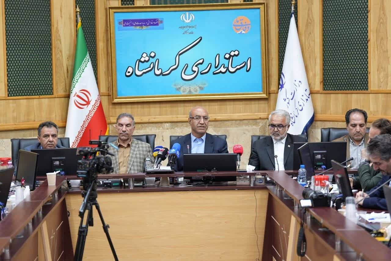  شهرداری کرمانشاه پروژه‌های بزرگ، ماندگار و تحول‌آفرین را کلید بزند