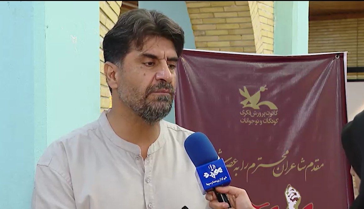 لزوم معرفی ابعاد شخصیتی رهبر شهید به نسلهای آینده لزوم معرفی ابعاد شخصیتی رهبر شهید به نسلهای آینده