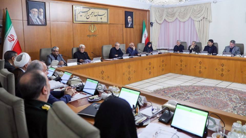 پزشکیان: مراسم تشییع رهبر شهید انقلاب باید نماد انسجام باشد