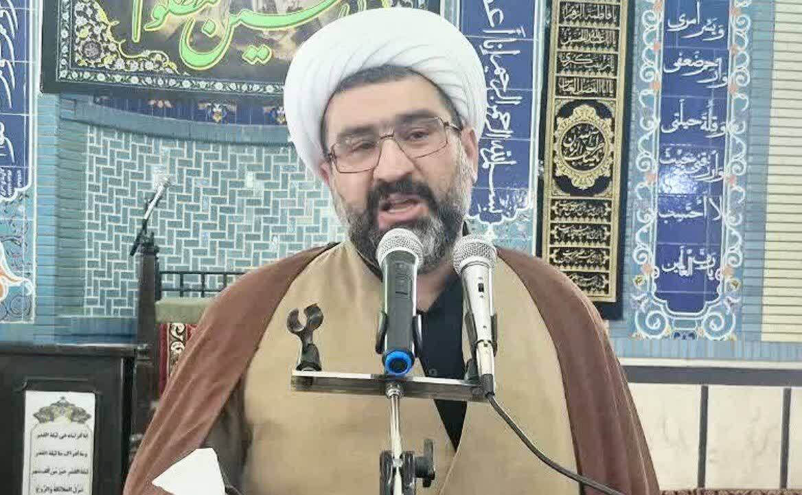 امام جمعه پلدشت: ملت ایران، خون‌خواه امام شهید هستند
