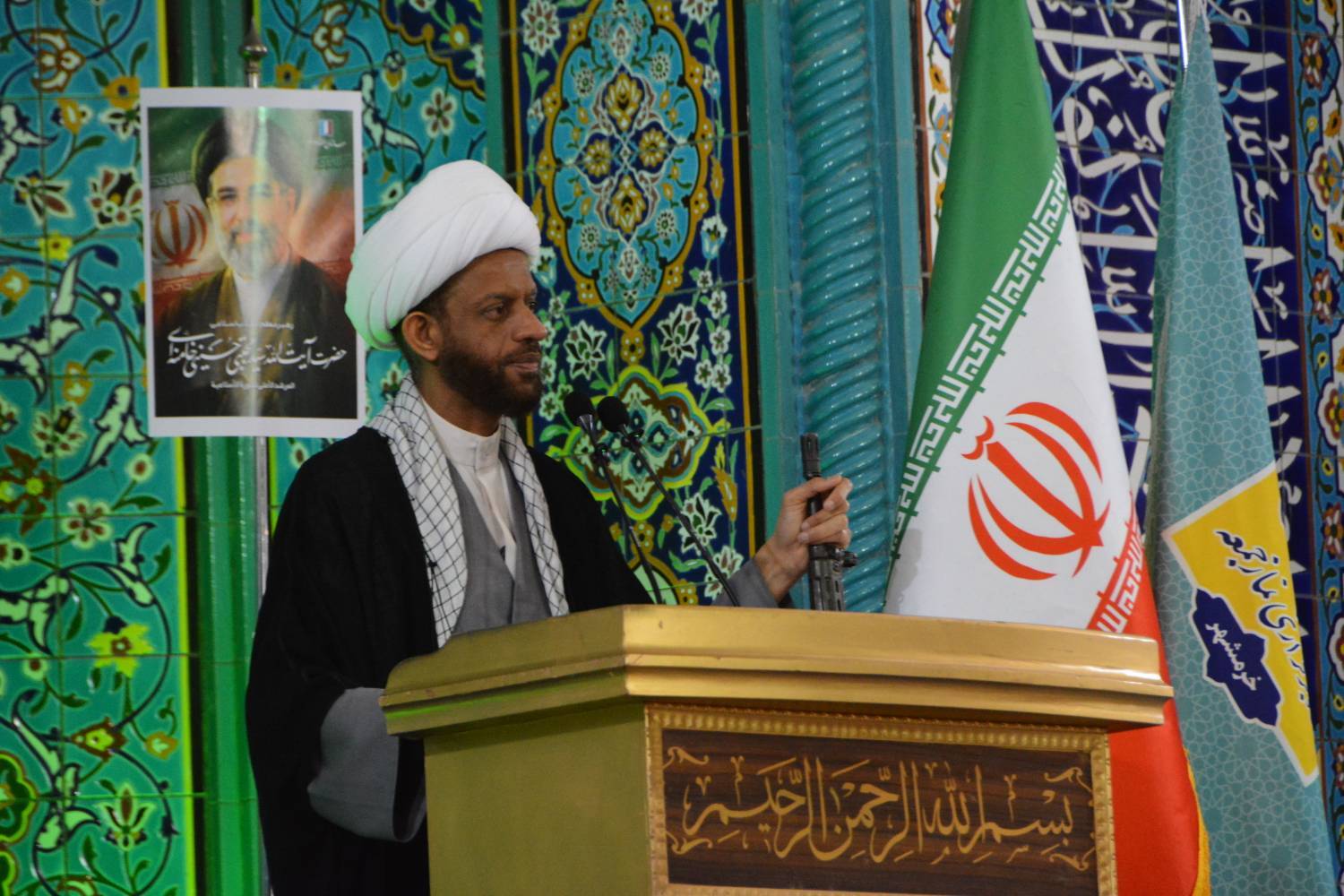تاکید امام جمعه خرمشهر برخونخواهی از جنایتکاران و پاسخ به تهدیدات دشمن