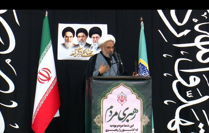 بازماندگان تشییع رهبر شهید انقلاب ، تجمع های خیابانی را پررنگ کنند بازماندگان تشییع رهبر شهید انقلاب ، تجمع های خیابانی را پررنگ کنند