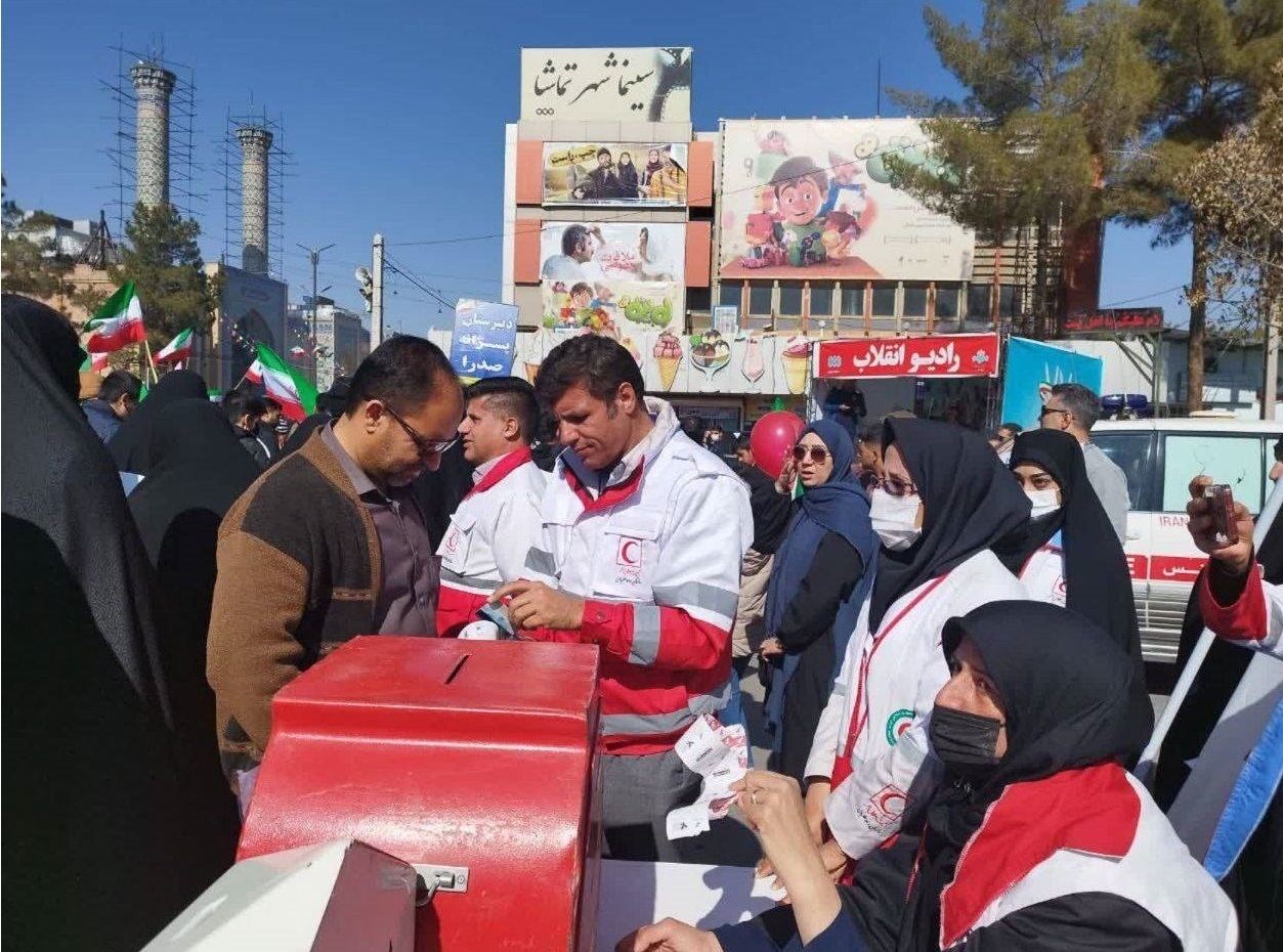 حضور ۳۴ تیم عملیاتی هلال احمر مازندران در مراسم تشییع رهبر شهید