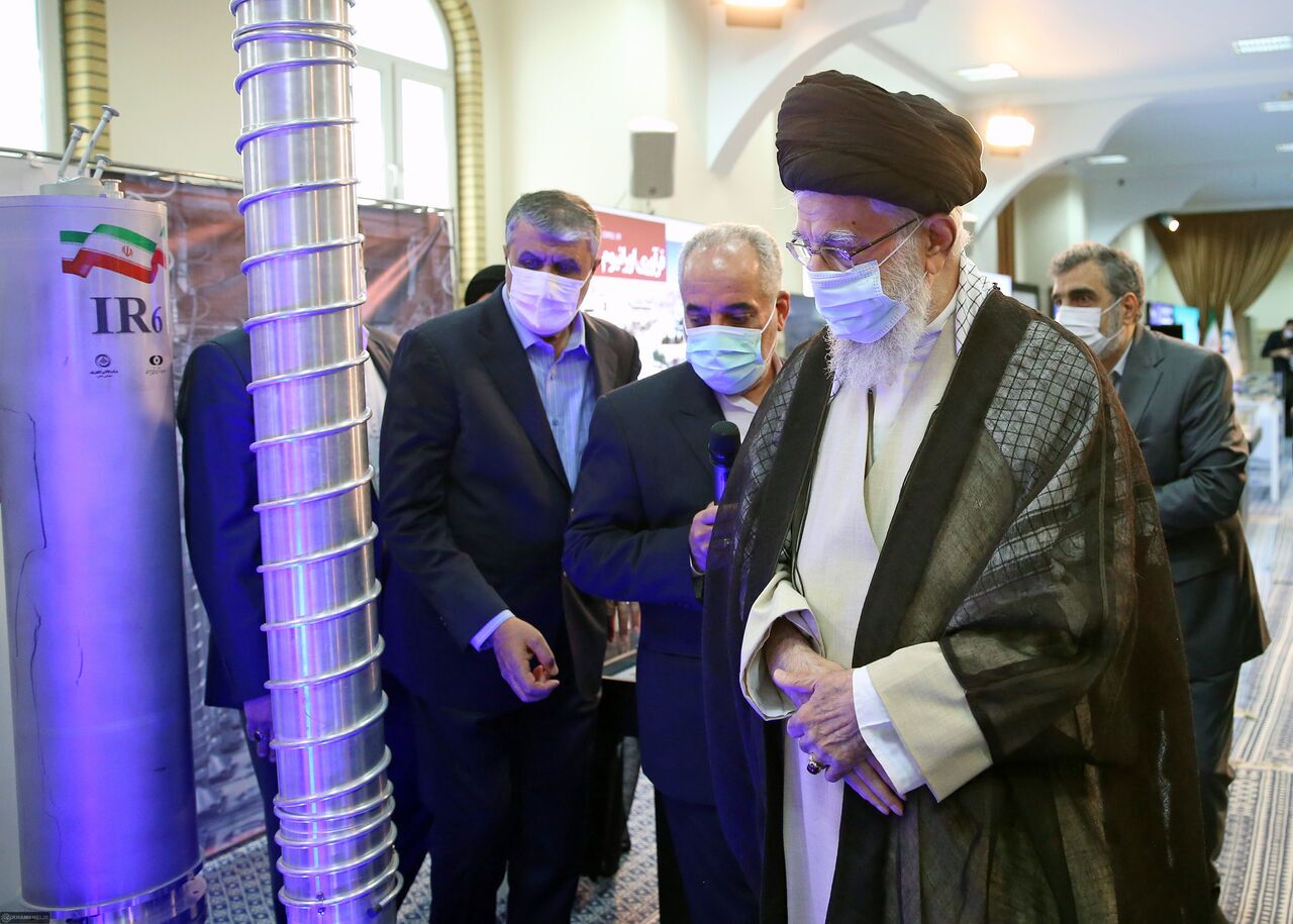 استقلال و اقتدار؛ یادگار جاودان رهبر شهید