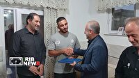 تجلیل فرماندار قروه از  هادی شرفبیانی  قهرمان کشتی