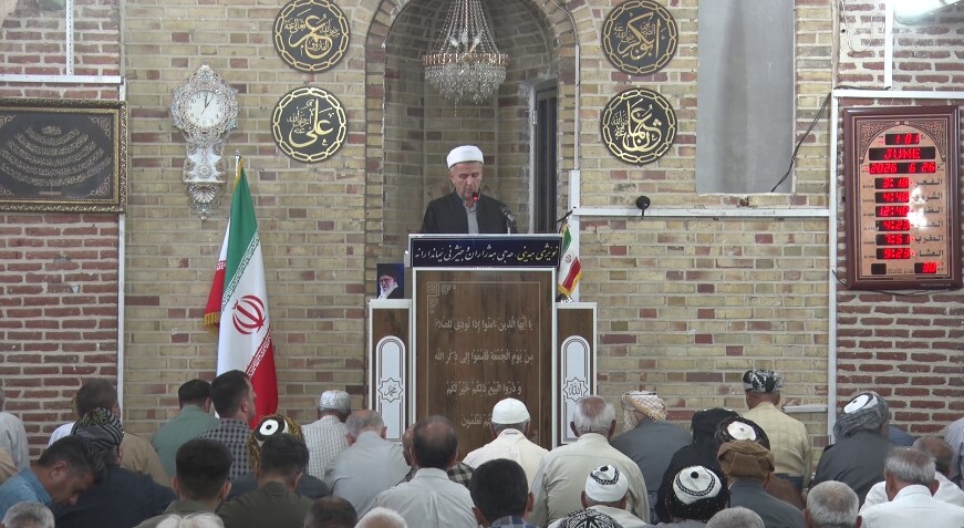 امام جمعه مهاباد: پیام عاشورا ایستادگی در برابر ظلم است