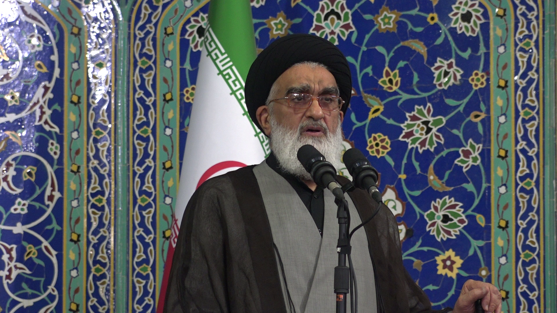 دشمن با خطای محاسباتی در برابر وحدت ملت ایران شکست خورد