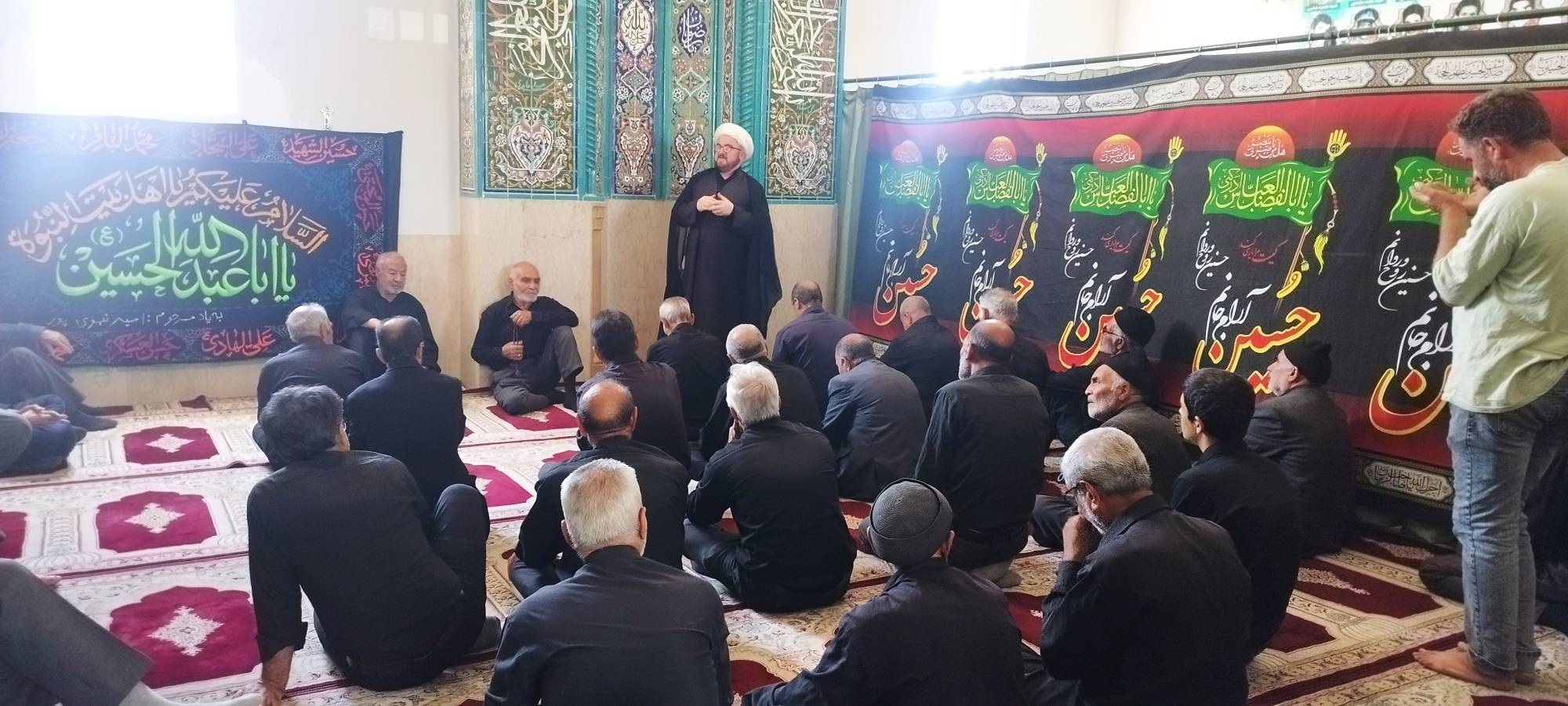 عزاداری در سوگ شهادت امام سجاد (ع) در شهر ایزدخواست آباده
