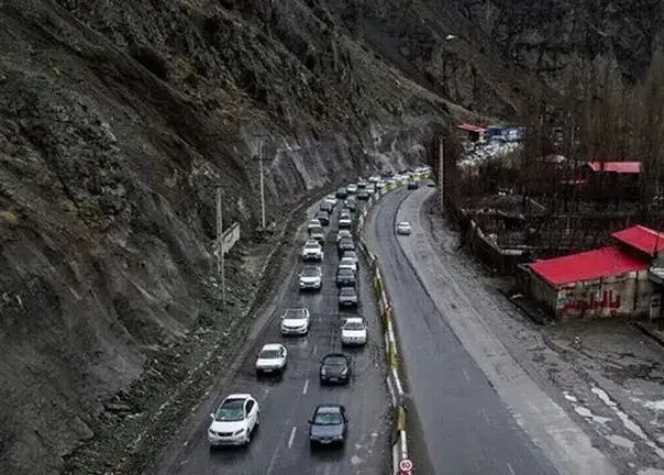 چالوس و تهران شمال از ساعت ۱۶ یک طرفه میشود چالوس و تهران شمال از ساعت ۱۶ یک طرفه میشود