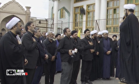 طلاب و روحانیان، همنوا با عزاداران حسینی مسجد اعظم اردبیل