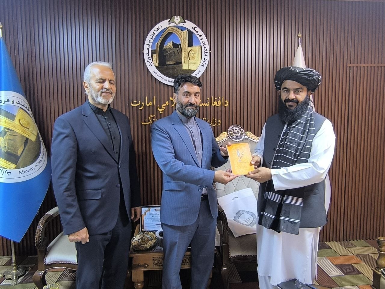 دیدار سفیر و رایزن فرهنگی ایران با معاون وزیر اطلاعات و فرهنگ افغانستان