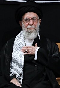 ایران حسینیه‌است پس از پر گشودنت ...