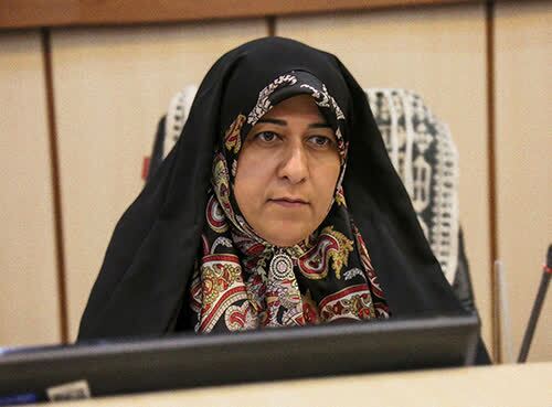 دو کتاب راهبردی برای معرفی جهانی یزد در مسیر انتشار؛ از گردشگری هوشمند تا توسعه تعاملات بین‌المللی