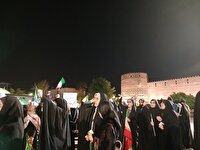 مردم شیراز ۱۱۹ شب پای عهد خود ایستاده‌اند