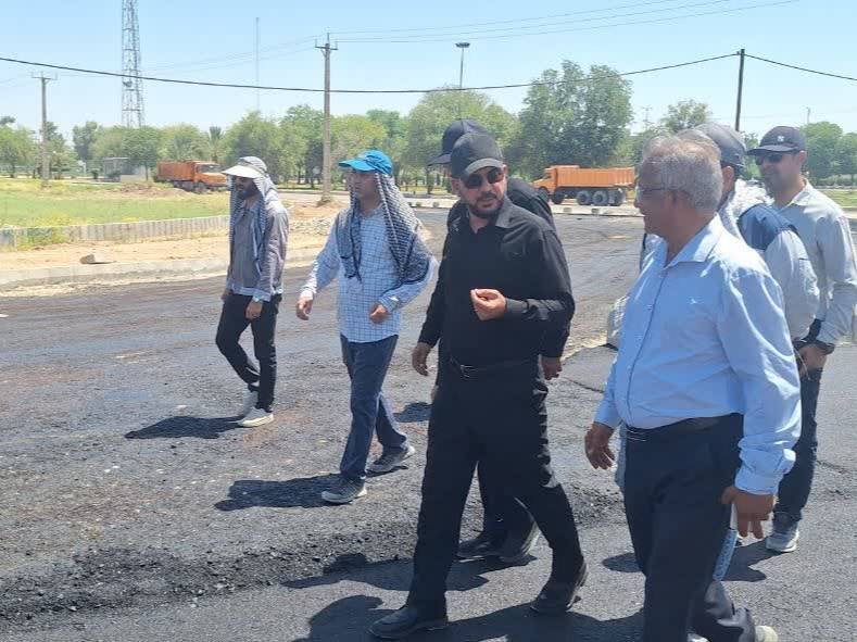 آغاز عملیات آسفالت پل دهستان عنافچه شهرستان باوی استان خوزستان