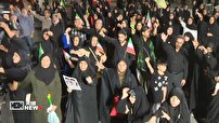 ۱۲۰ شب ایستادگی شیرازی‌ها در میدان خیابان، در مراسم بدرقه رهبر شهید حضور خواهیم داشت