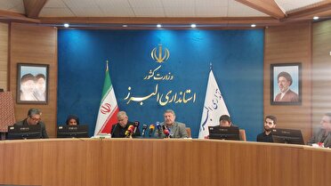 مراسم تشییع رهبر شهید نشان دهنده اقتدار و در هم تنیدگی مردم و نظام اسلامی است