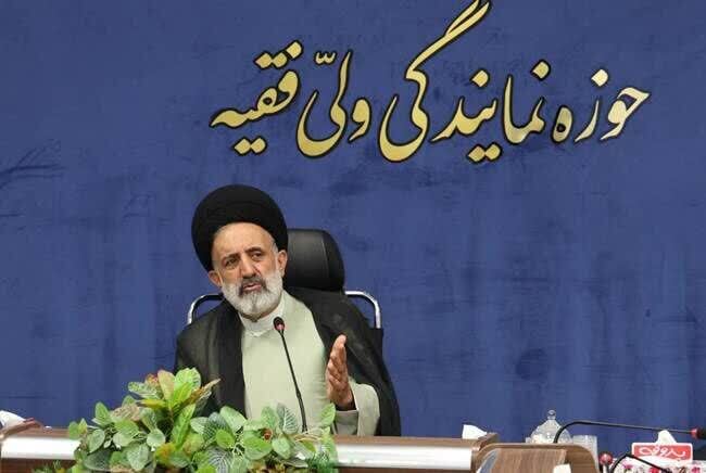 انعکاس نقش ویژه خانواده معظم شهدا و ایثارگران در آئین‌های باشکوه تشییع رهبر شهید