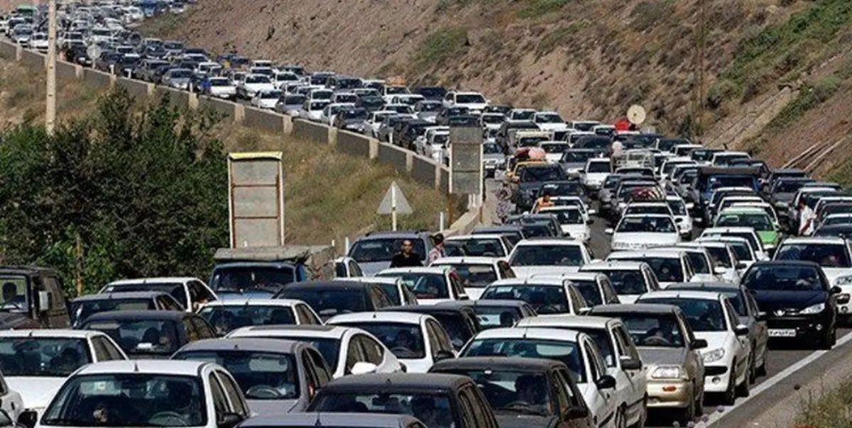 ترافیک کم نشد؛ چالوس یک طرفه شد