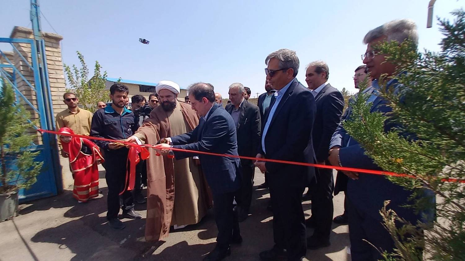 باید زمینه رشد صنایع کوچک فراهم شود